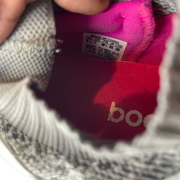 Adidas Womens Ultra Boost Uncaged BB3902 Gray Running Shoes Sneakers Size 8.5 - Picture 4 of 8